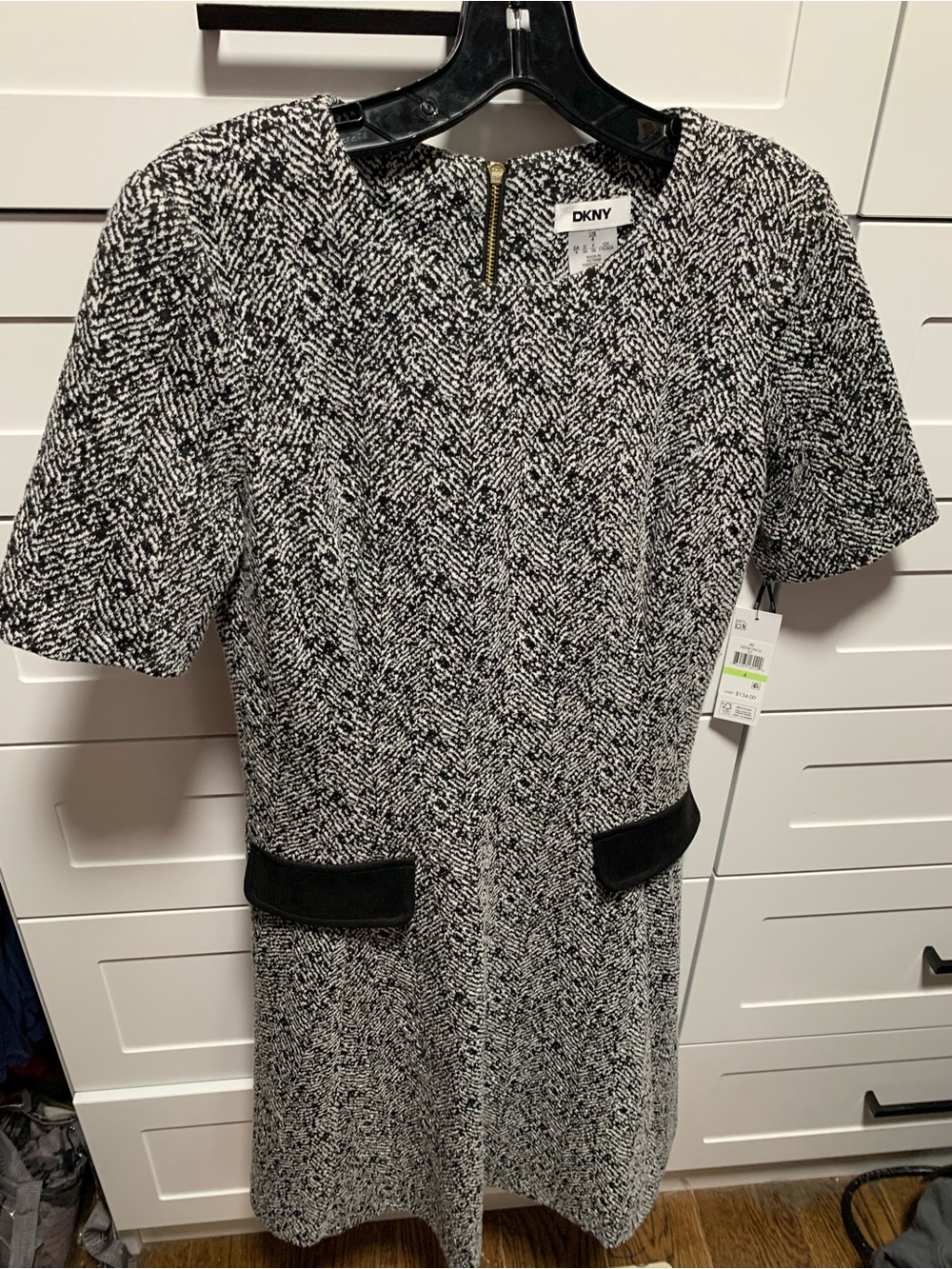 Dkny Black & White Textured Tweed Pocket Dress - Picture 6 of 10